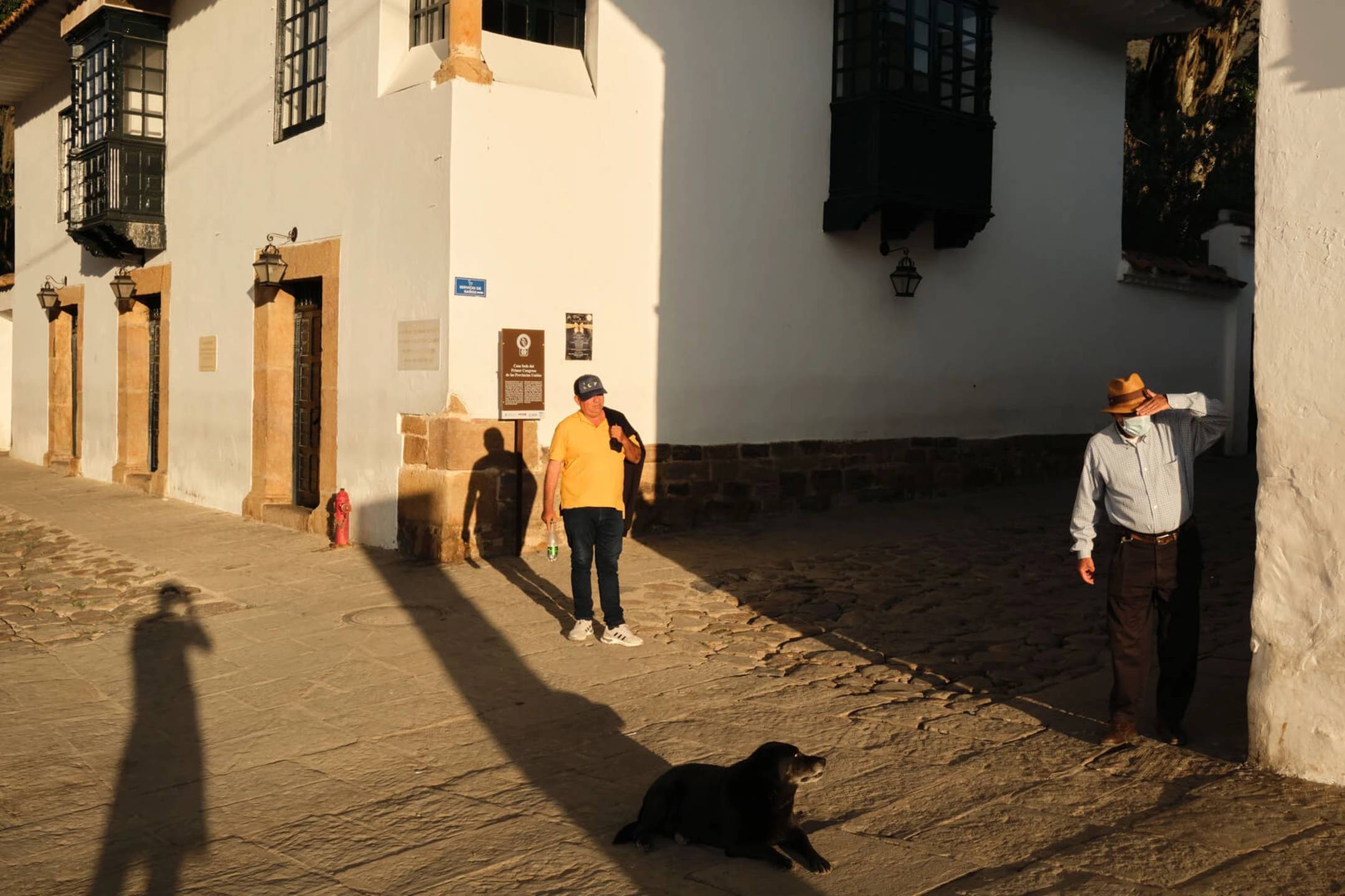 Gossip by Kevin Rodríguez - thekevshot