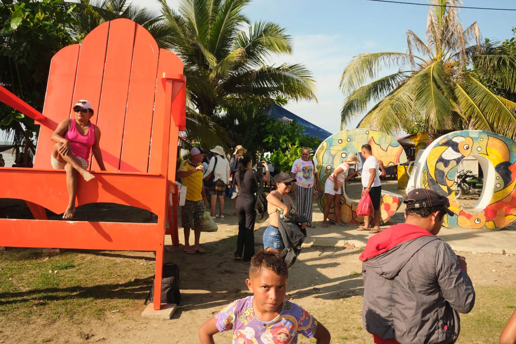 Curious by Kevin Rodríguez - thekevshot